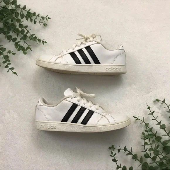 adidas gazelle silver green womens Three Stripe Sneaker Original Felt Art
